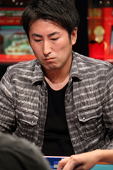 konami_mondotv_2_24_per100_ktaiwidth53